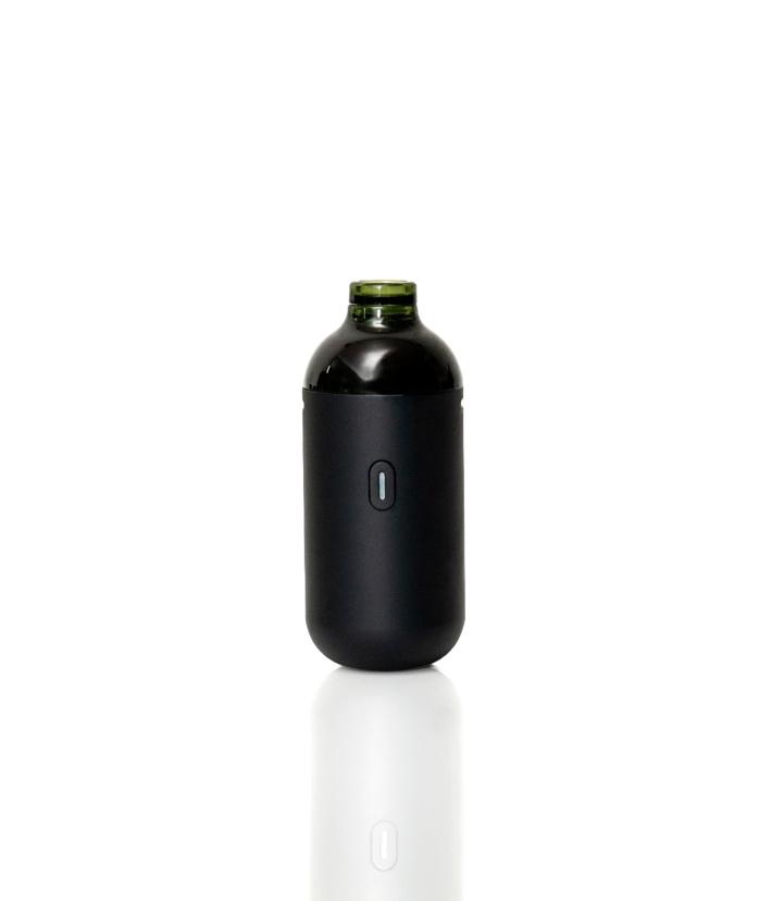 AIRSCREAM UK Wins Prestigious Red Dot Award : Product Design 2021 for bottle. by AirsPops